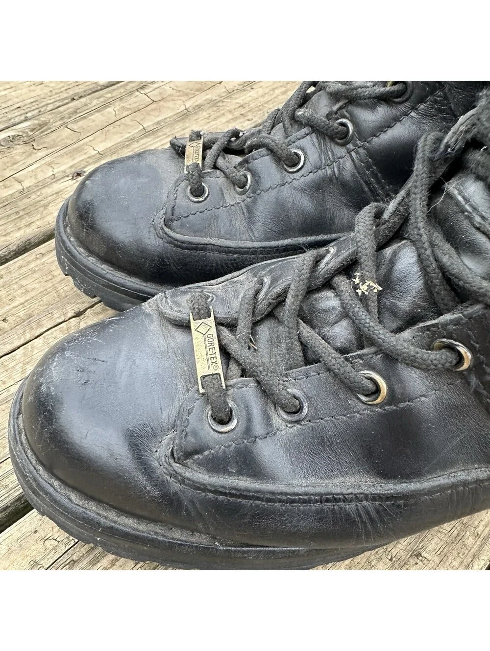 Vintage Danner Recon 8
